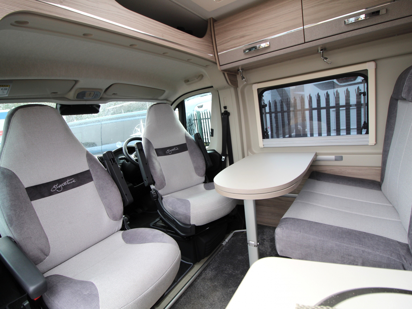 Elddis Signature CV40 2024 image