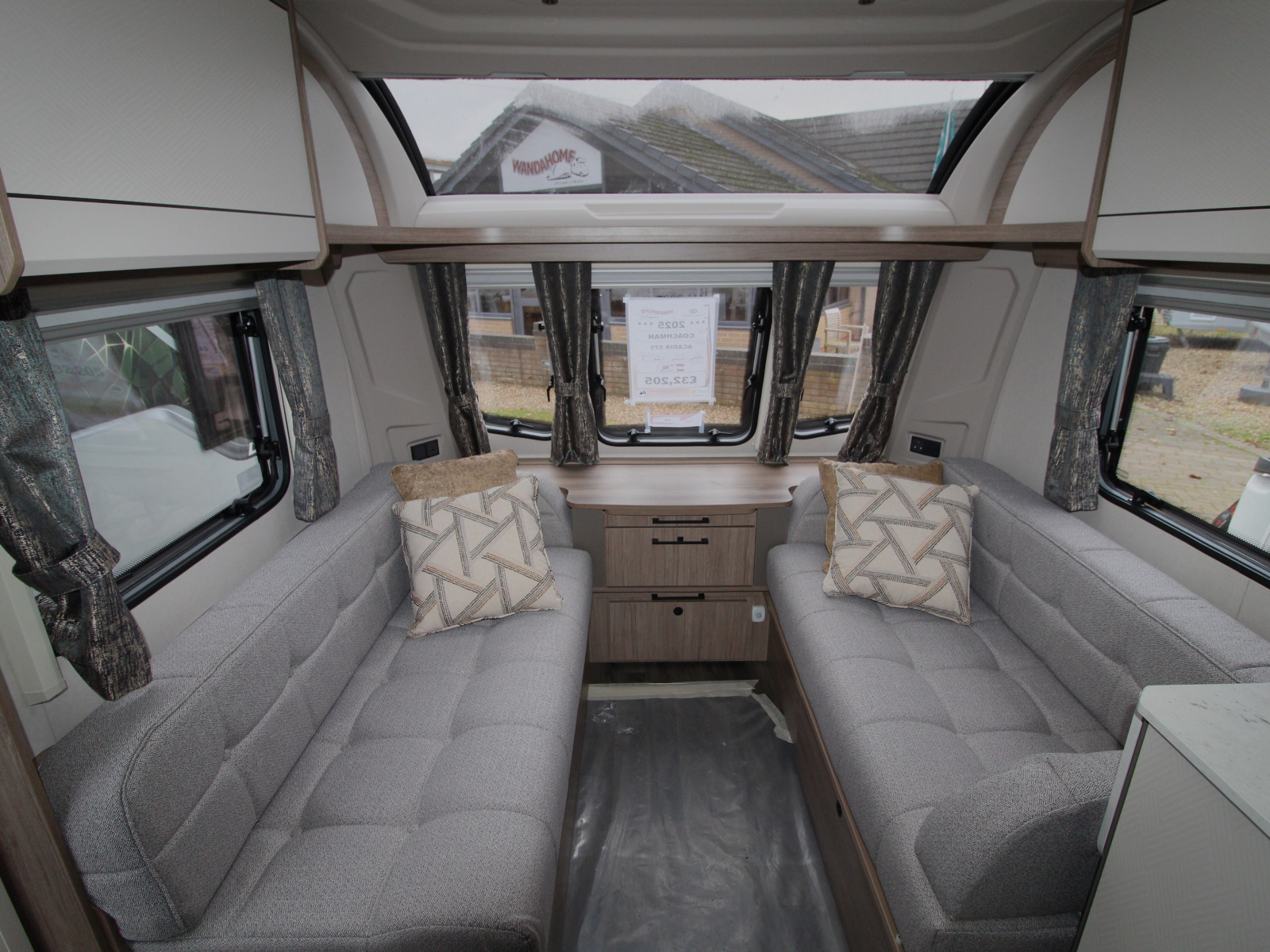 Coachman Acadia 575 - 2025 image