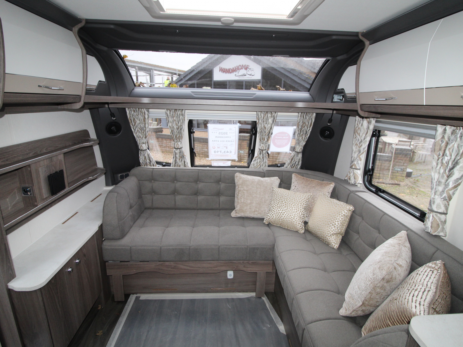 Coachman Laser 855 Xtra - 2025 image