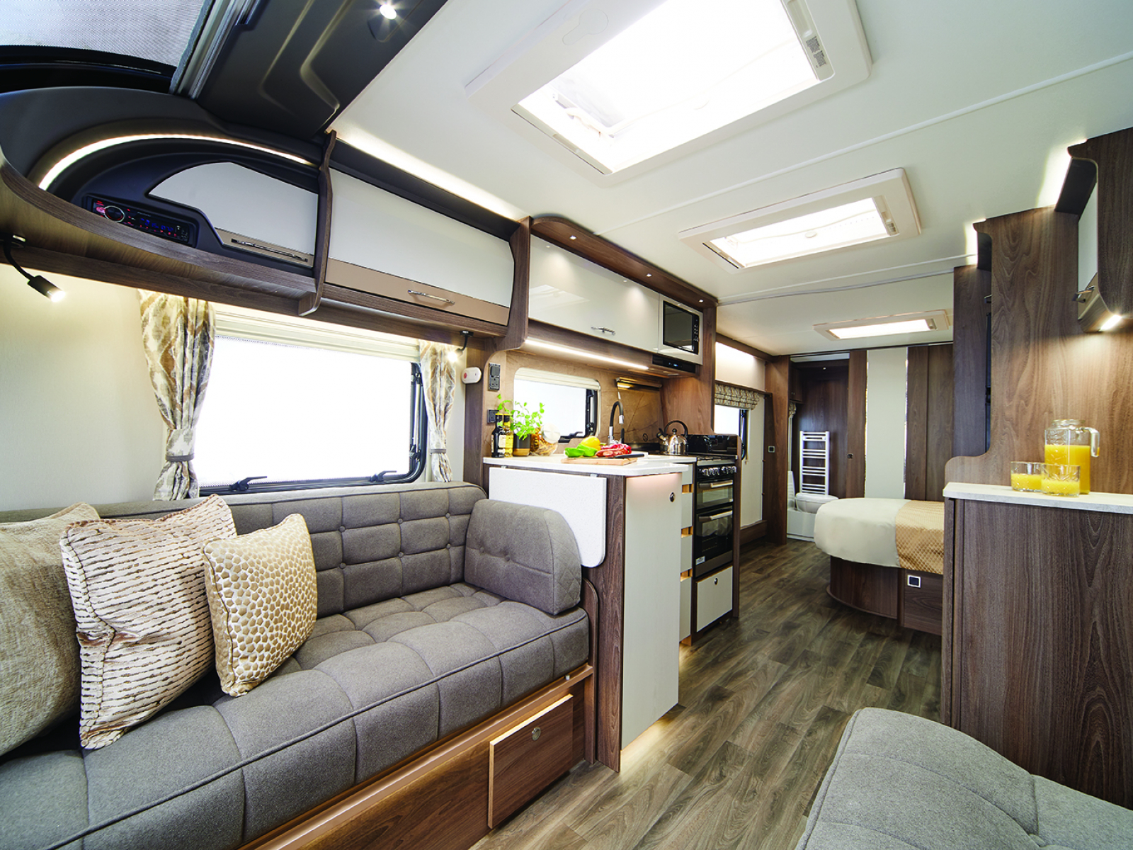 Coachman Laser 875 Xtra - 2025 image