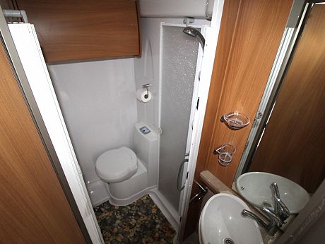 Swift Kon-Tiki 665S - 2009 image