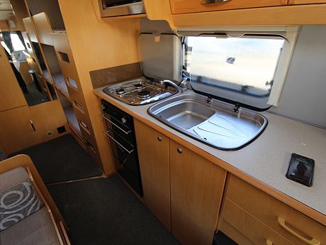 Elddis Avante 646 -2010 image