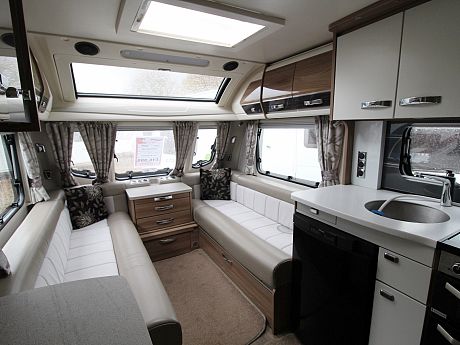 Swift Elegance 480 2016 image