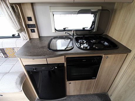 Elddis Evolution 105 - 2019 image