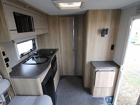 Elddis Evolution 105 - 2019 image