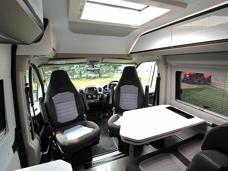 Adria Twin Plus 600 SPB - 2020 image