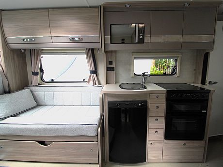 Elddis Chatsworth 155 - 2021 image