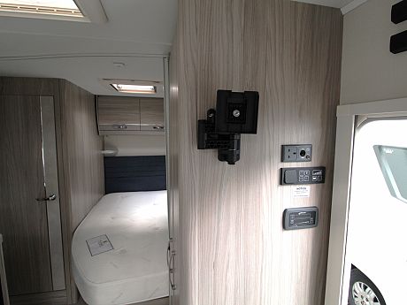 Elddis Chatsworth 155 - 2021 image