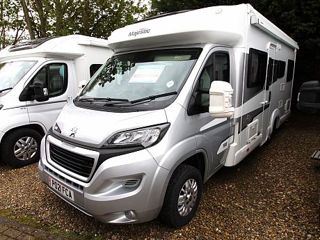 Elddis Majestic 196 - 2021 image