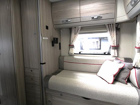 Elddis Majestic 196 - 2021 image