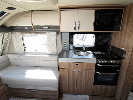 Swift Elegance 845 - 2022 image