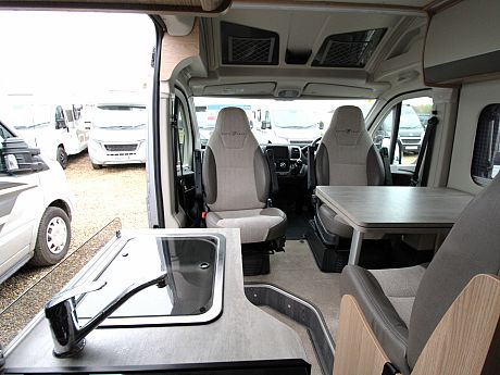 Auto-Trail V-Line 636 SE - 2024 image