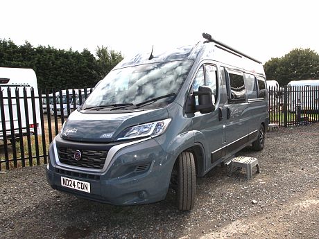 Elddis Signature CV40 2024 image