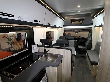 Adria Sun Living 70 DK Wandahome Special Edition image