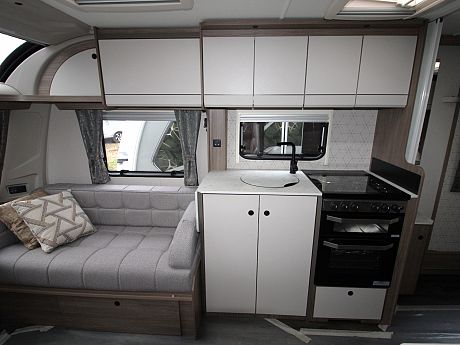 Coachman Acadia 575 - 2025 image