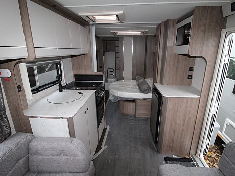 Coachman Acadia 575 - 2025 image