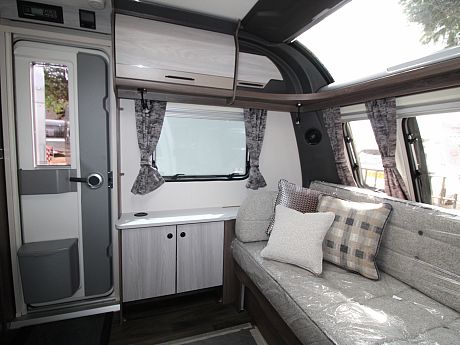 Coachman LUSSO II - 2025 image