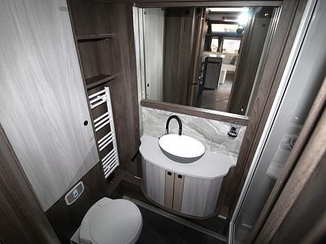 Coachman LUSSO III - 2025 image