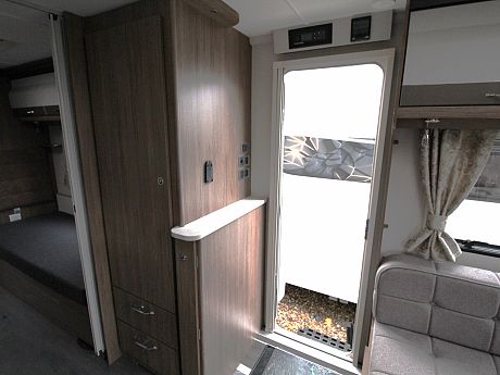 Coachman VIP 565 - 2025 image