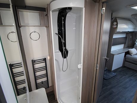 Swift Elegance Grande 850L - 2025 image