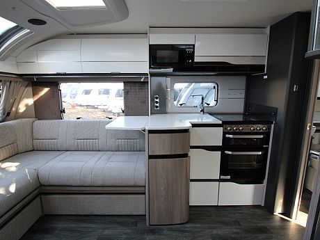 Swift Elegance Grande 850L - 2025 image