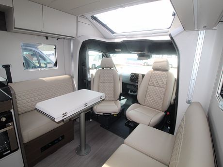 Adria Matrix Supreme MB 670 DL - 2024 image