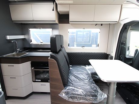 Adria Matrix Supreme MB 670 SL -2024 (55564) image