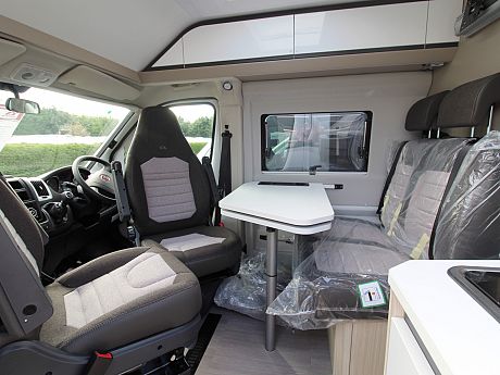 Adria Twin Plus 600 SPB (12157) image