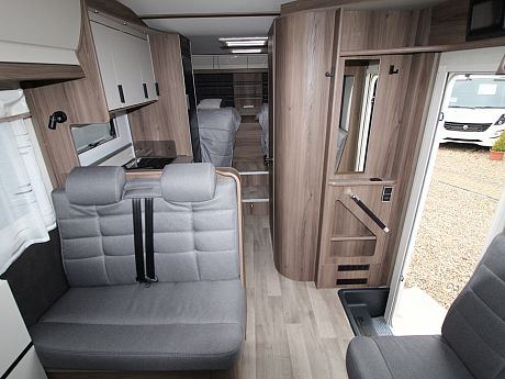 Coachman Travel Master Sportivo 565 - NEW image