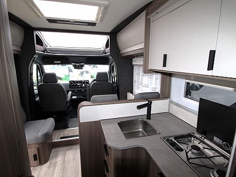 Coachman Travel Master Sportivo 565 - NEW image