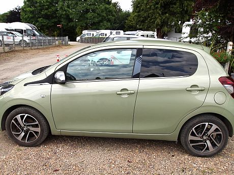 Peugeot  108 Collection - 2020  Tow Car image