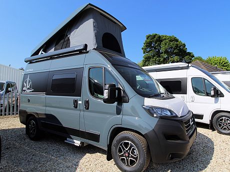 Westfalia Columbus 540D Sport 'Pop-Top' - Artense Grey Metallic (55159) image